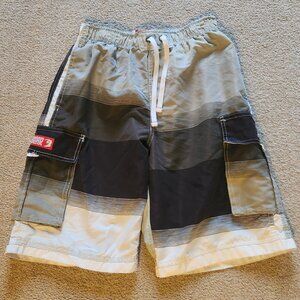 🏖️ InGear Men’s / Teen's Swim Trunks – Size Small, Block Pattern 🏖️